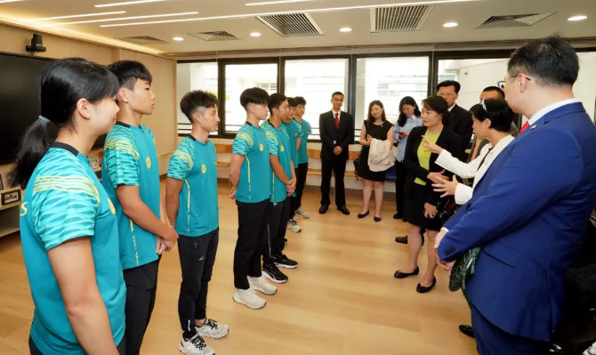 大乐透期号,专家质合分,析推荐,香港赛马会官网,赛程安排,赛果查询,马匹资料,赛事资讯